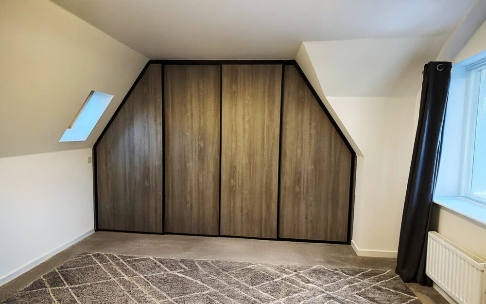 Bespoke Fitted & Built-In Wardrobes in Edinburgh | Stylish Storage